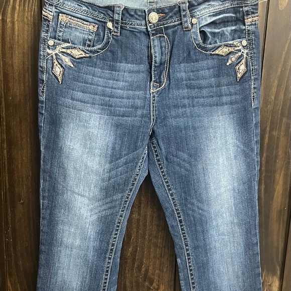 Grace in LA Women's Embroidered Embellished Boho Jeans Size 32 - Picture 8 of 12